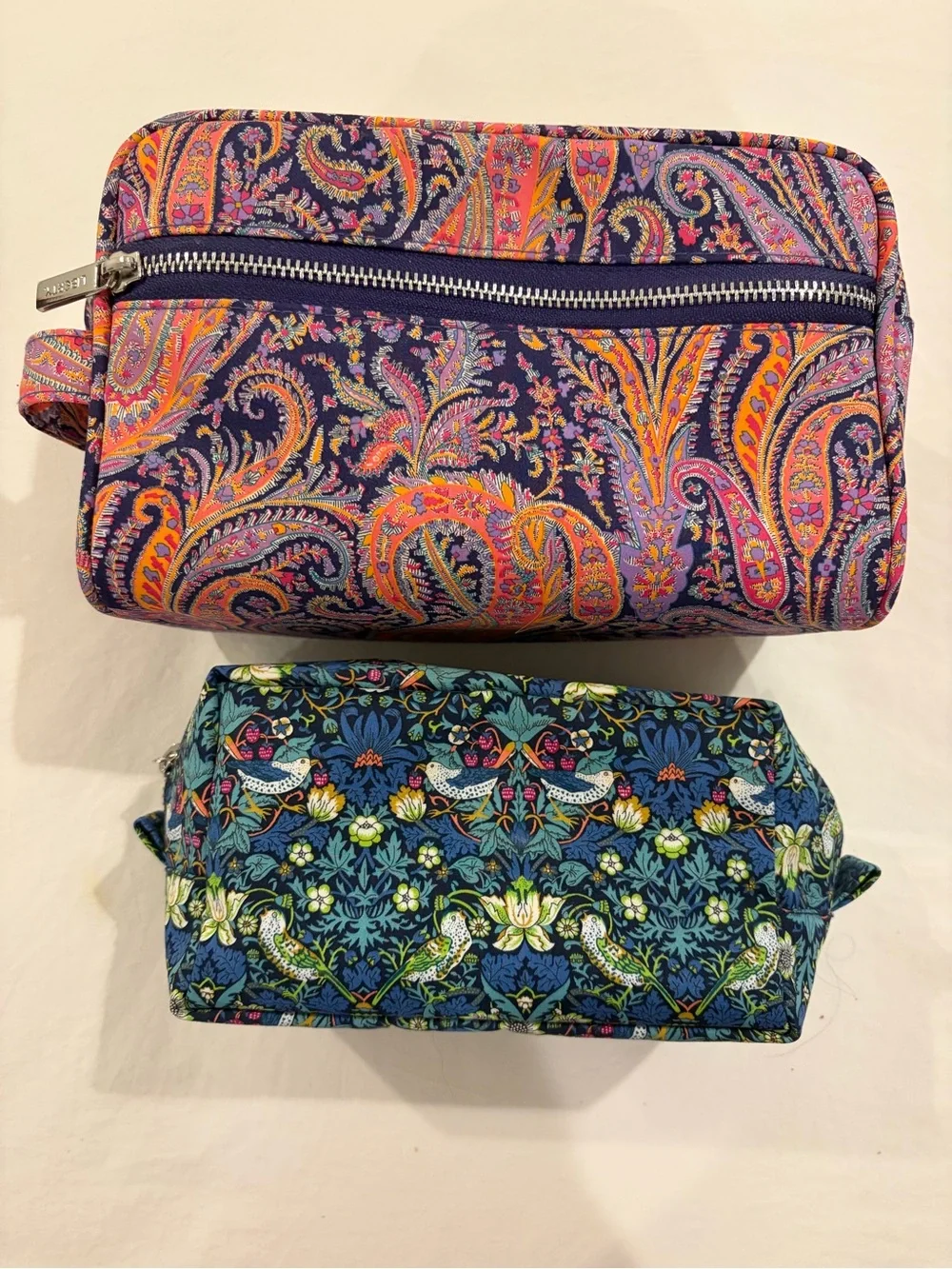 LIBERTY OF LONDON WASH BAGS